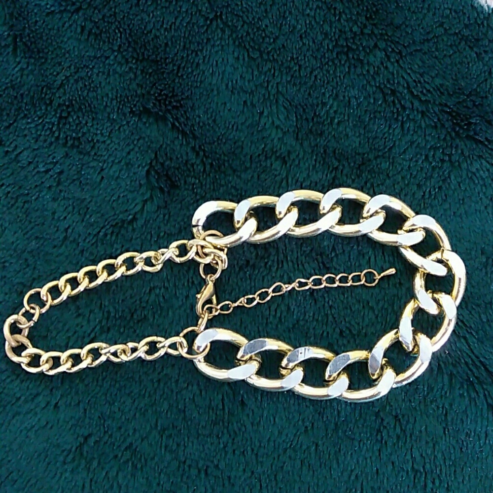 Chain Slave. View 3